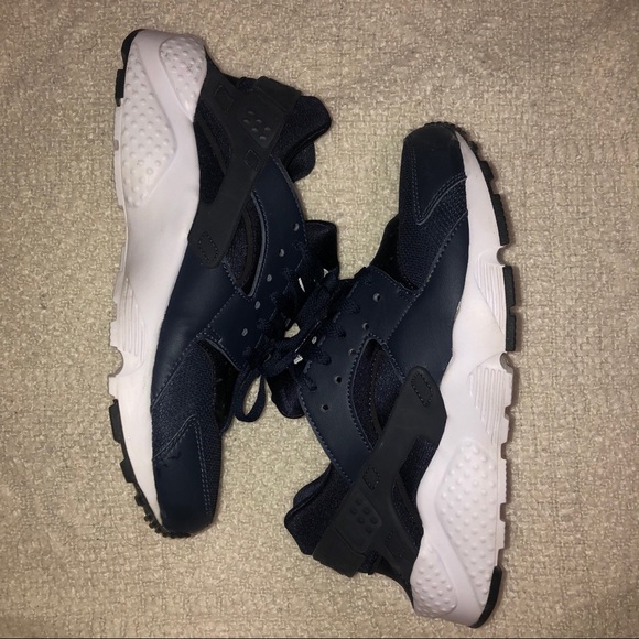COPY - Nike Air Huarache Marine 6Y - Picture 3 of 6